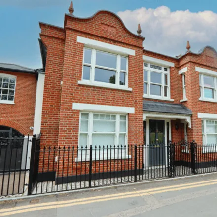 Rent this 2 bed apartment on Church Hill in Coopersale Street, CM16 4RA