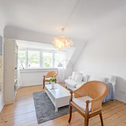 Rent this 2 bed apartment on Wolferskamp 52 in 22559 Hamburg, Germany