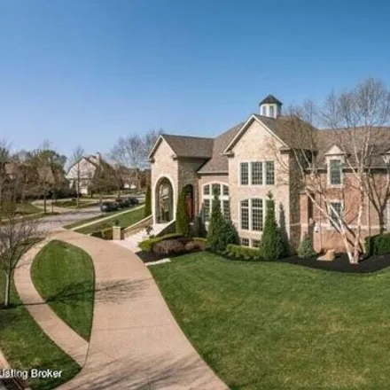 Image 3 - 7811 Farm Springs Drive, Louisville, KY 40059, USA - House for sale
