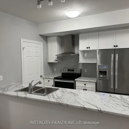Image 1 - Tartan Avenue, Kitchener, ON N2R 0N1, Canada - Apartment for rent