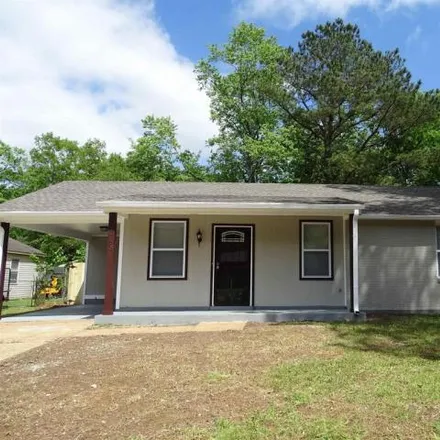 Buy this 3 bed house on 4764 Royal Elm Cove in Memphis, TN 38128
