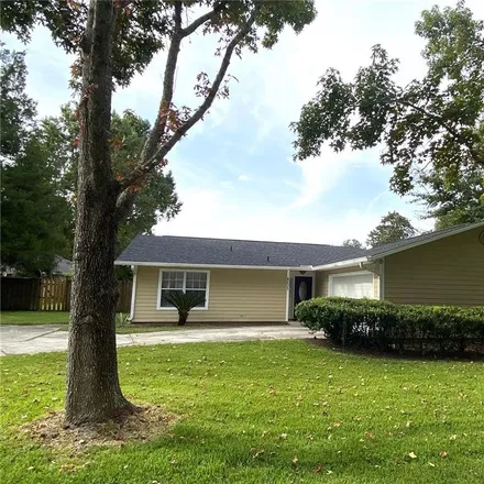Buy this 3 bed house on 6029 Northwest 113th Place in Alachua, FL 32615