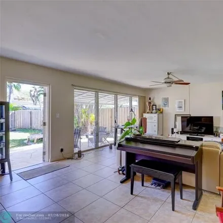 Image 7 - 1618 Poinsettia Drive, Bay Harbor, Fort Lauderdale, FL 33305, USA - House for sale
