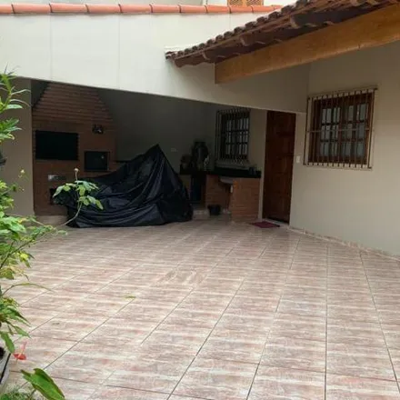 Buy this 3 bed house on Rua Francisco Ferreira in Vila Linda, Santo André - SP