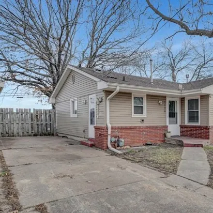 Buy this 3 bed house on 3026 Northwest 49th Street in Lincoln, NE 68524