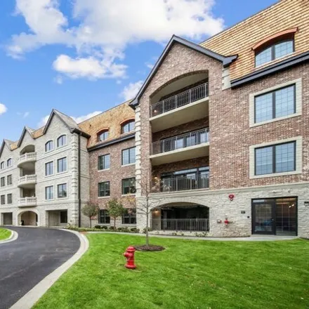 Image 1 - 1832 Amberley Court, Lake Forest, IL 60045, USA - Apartment for rent