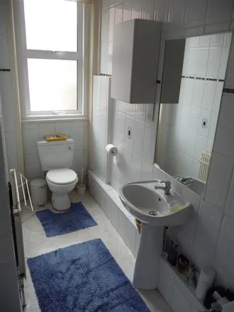 Image 2 - London, West Hampstead, ENGLAND, GB - Apartment for rent