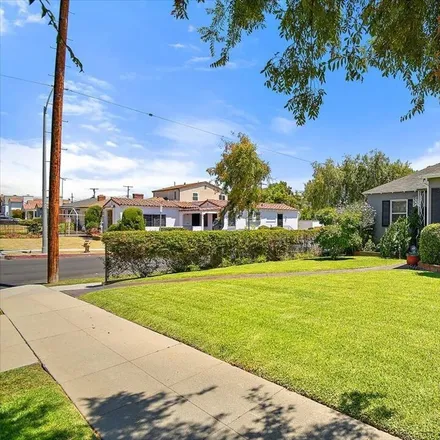 Buy this 3 bed house on 4100 West 59th Place in Los Angeles, CA 90043