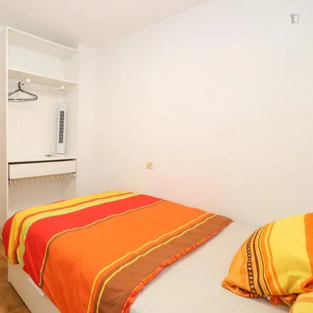Rent this 2 bed apartment on Carrer de l’Orient in 46005 Valencia, Spain