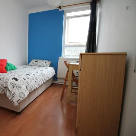 Rent this 4 bed room on William Booth House in 1a Hind Grove, Bow Common