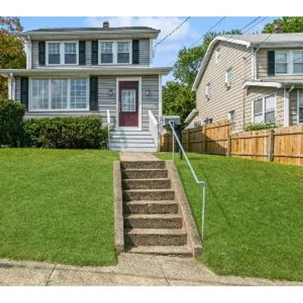 Buy this 3 bed house on 129 Beverly Road in Oradell, Bergen County