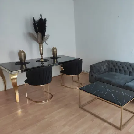 Rent this 2 bed apartment on Oranienstraße 4 in 52066 Aachen, Germany