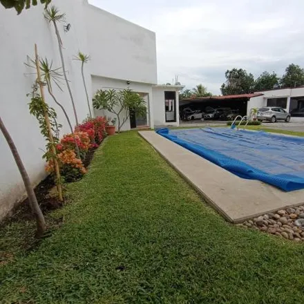 Buy this 3 bed house on unnamed road in Ciudad Industrial del Valle de Cuernavaca, 62578 Tejalpa