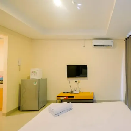Rent this studio apartment on Floor 8,9,10,11 & 12 Jl. Ciledug RayaCipulir in Kby. Lama, Jakarta Selatan