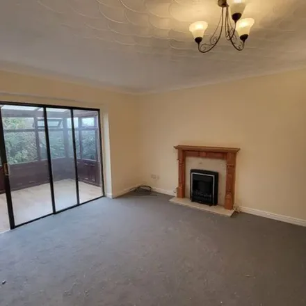 Rent this 3 bed apartment on Church View in Monmouth, NP25 3JY