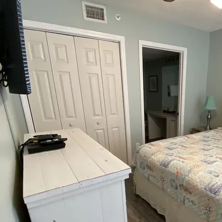 Rent this 1 bed condo on Fort Walton Beach