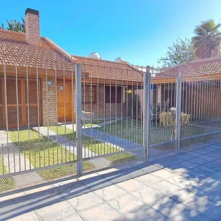 Image 1 - Esteban Echevarría, Parque Norte, Cipolletti, Argentina - House for sale