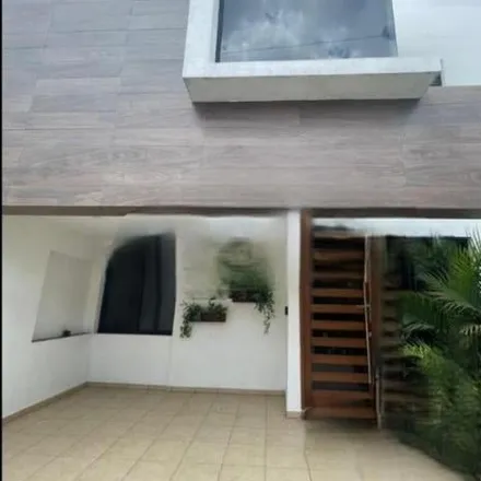 Rent this 3 bed house on Circuito Villa del Pueblecito 132 in Villas Reales, 38034