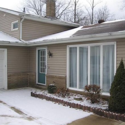 Rent this 3 bed house on 278 Normandy Drive in Brunswick, OH 44212