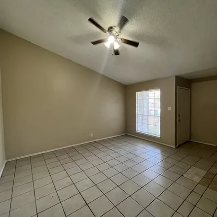 Image 3 - 5103-5105 Meadow Cv, San Antonio, Texas, 78250 - House for sale