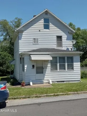 Image 2 - 926 Webster Ave, Portage, Pennsylvania, 15946 - House for sale