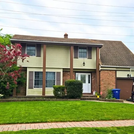 Buy this 3 bed house on 1173 Park Court in New Albany, Cinnaminson Township