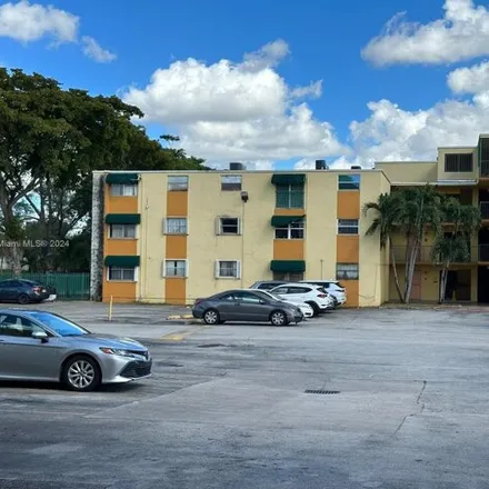 Image 3 - 606 West 81st Street, Hialeah, FL 33014, USA - Condo for rent