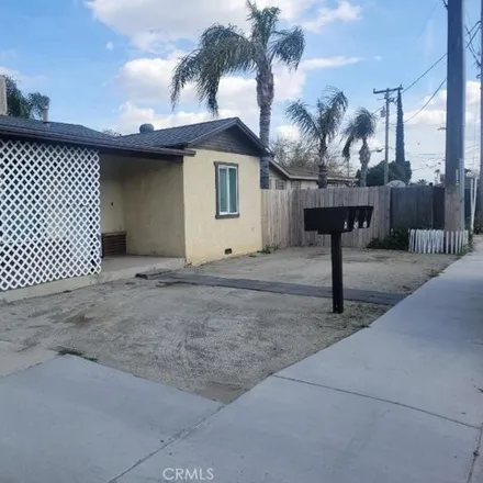 Rent this studio apartment on 780 Oswell Street in Kern County, CA 93306