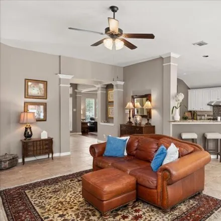 Image 9 - 8857 Woodland Parkway, Fair Oaks Ranch, Bexar County, TX 78015, USA - House for sale