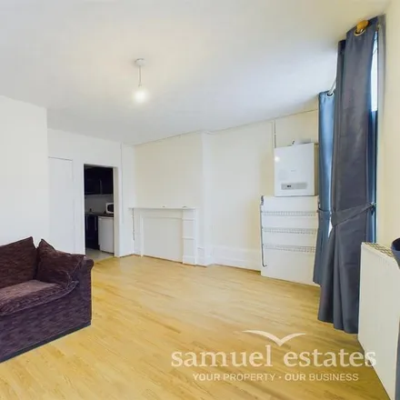 Rent this 1 bed apartment on TK Maxx in Balham High Road, London