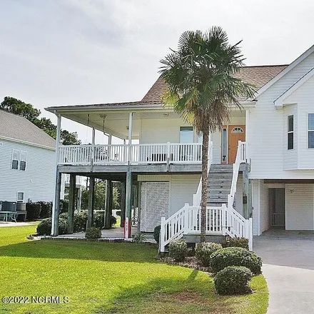 Buy this 4 bed house on 405 Coastal View Court in Carteret County, NC 28570
