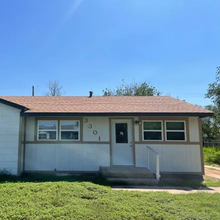Rent this 4 bed house on Hi-Plains Electric Motor Repair in North Hartford Avenue, Lubbock