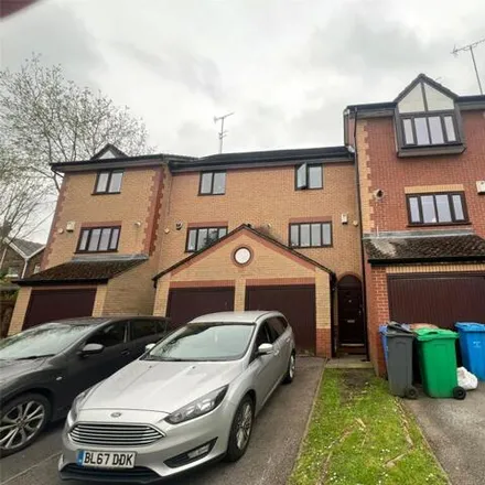 Rent this 3 bed duplex on Raleigh Close in Manchester, M20 2NR