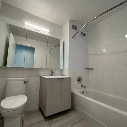 Rent this 1 bed apartment on Hilton Garden Inn in 29-21 41st Avenue, New York