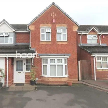 Rent this 4 bed house on Christchurch Close in Nuneaton, CV10 7GD