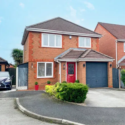 Buy this 3 bed house on Parkham Close in Daisy Hill, BL5 2GT