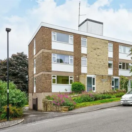 Buy this 2 bed apartment on Brookhouse Hill in Sheffield, S10 3TE