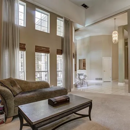 Image 7 - 4569 Old Pond Drive, Plano, TX 75024, USA - House for sale