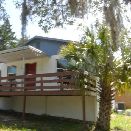 Buy this 2 bed house on 15016 Omaha Street in Hudson, FL 34667