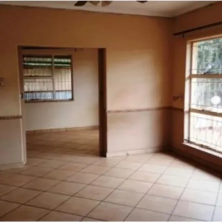 Image 6 - Nolloth Road, Krugersrus, Springs, 1542, South Africa - Apartment for rent