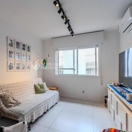 Buy this 2 bed apartment on Asun Supermercados in Avenida Plínio Brasil Milano, Passo da Areia