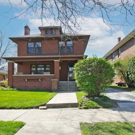 Buy this 3 bed house on 397 West Ridgeland Avenue in Waukegan, IL 60085