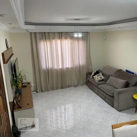 Rent this 3 bed house on Rua Juari in Vila Arriete, São Paulo - SP