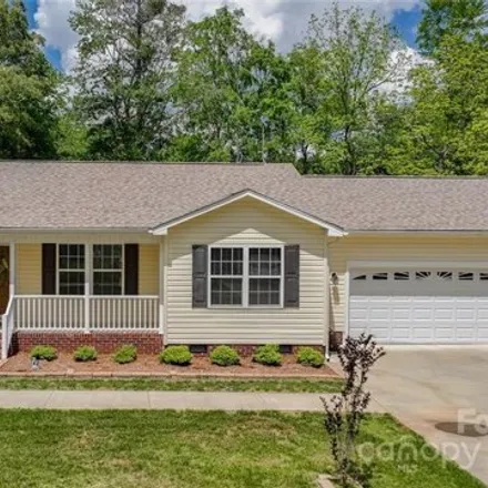 Buy this 3 bed house on 179 Floyd Street in Davidson County, NC 27239
