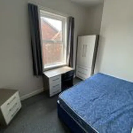 Image 3 - Wellfield Road, Preston, PR1 8SP, United Kingdom - Apartment for rent