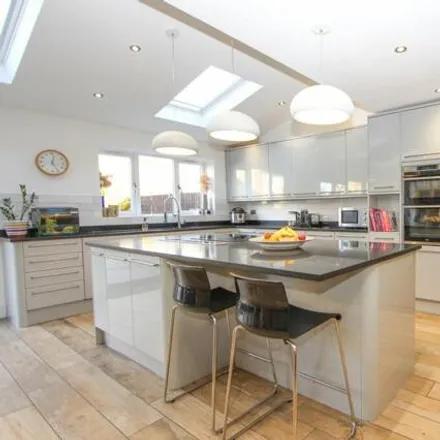 Image 5 - 11 Ross Close, Chipping Sodbury, BS37 6RT, United Kingdom - House for sale