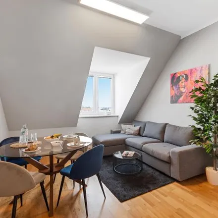 Rent this 3 bed apartment on Fußpflege und Kosmetik »Claudia« in Zur Spinnerin 44, 1100 Vienna