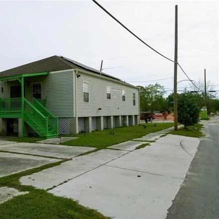 Image 4 - 4774 Hammond Street, New Orleans, LA 70126, USA - House for sale