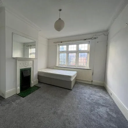 Image 1 - West Lodge Avenue, London, W3 9SH, United Kingdom - Room for rent