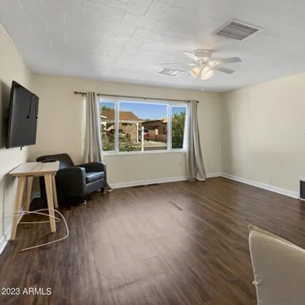 Image 6 - 1545 East Helena Drive, Phoenix, AZ 85022, USA - Apartment for sale